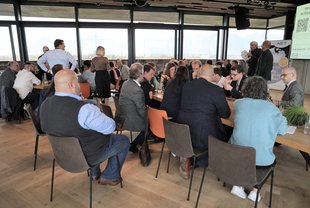 Neustart ist für jede Art von Krisenstab nützlich, da es um die Bewältigung von vernetzten Krisen über einen längeren Zeitraum geht.