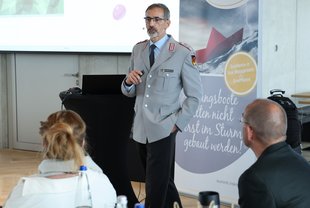 Oberstleutnant Thorsten Kodalle, Dozent Sicherheitspolitik/KRITIS/Cyber, Führungsakademie der Bundeswehr