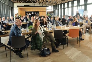Rund 80 Teilnehmer beim RiskNET Summit 2022