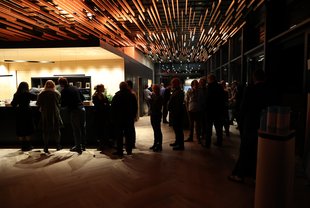 Abendveranstaltung zum "Networken" und Genießen beim RiskNET Summit 2022